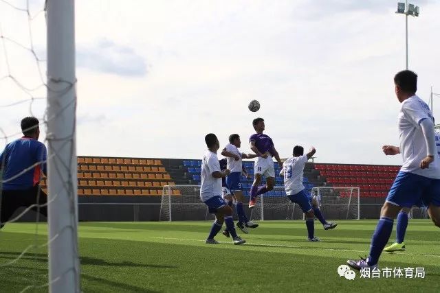 拉菲尼亚本赛季西甲14轮8球 距个人纪录还差3球